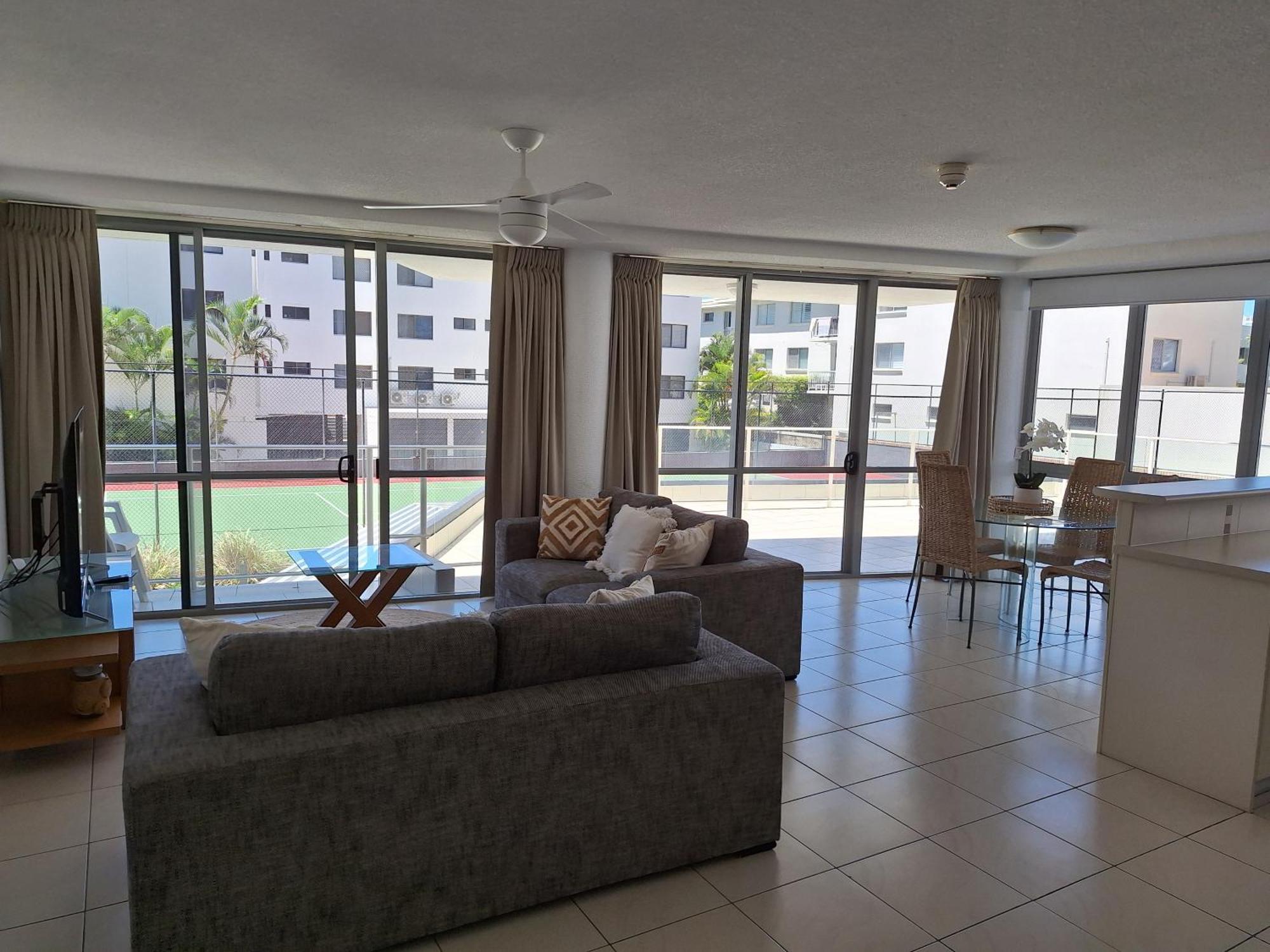 Catalina Resort Maroochydore Oda fotoğraf