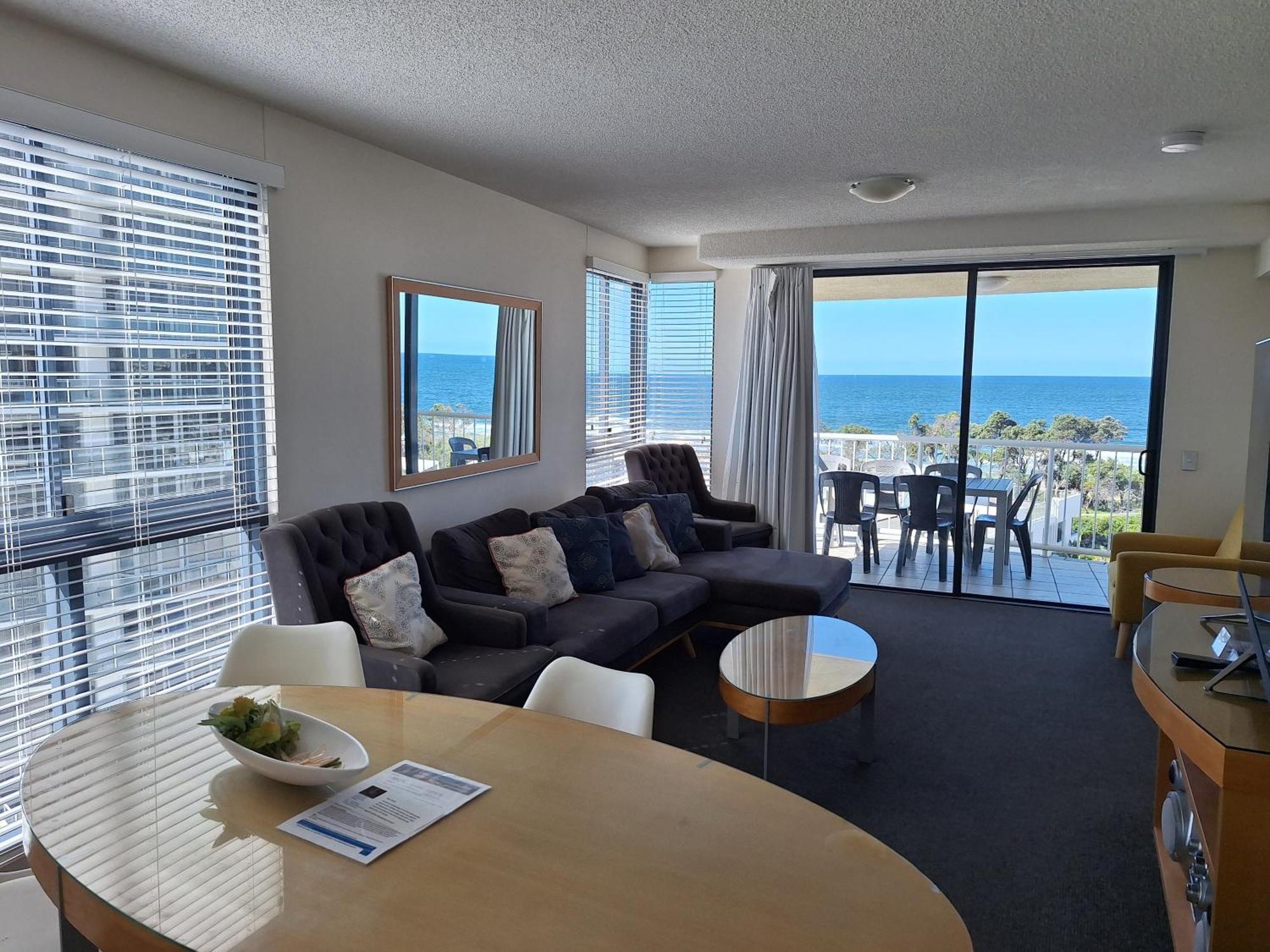 Catalina Resort Maroochydore Oda fotoğraf